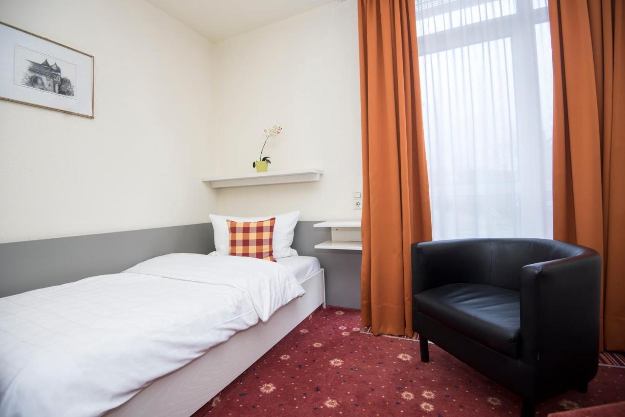Akzent Hotel Hoehenblick Muehlhausen im Taele Bagian luar foto