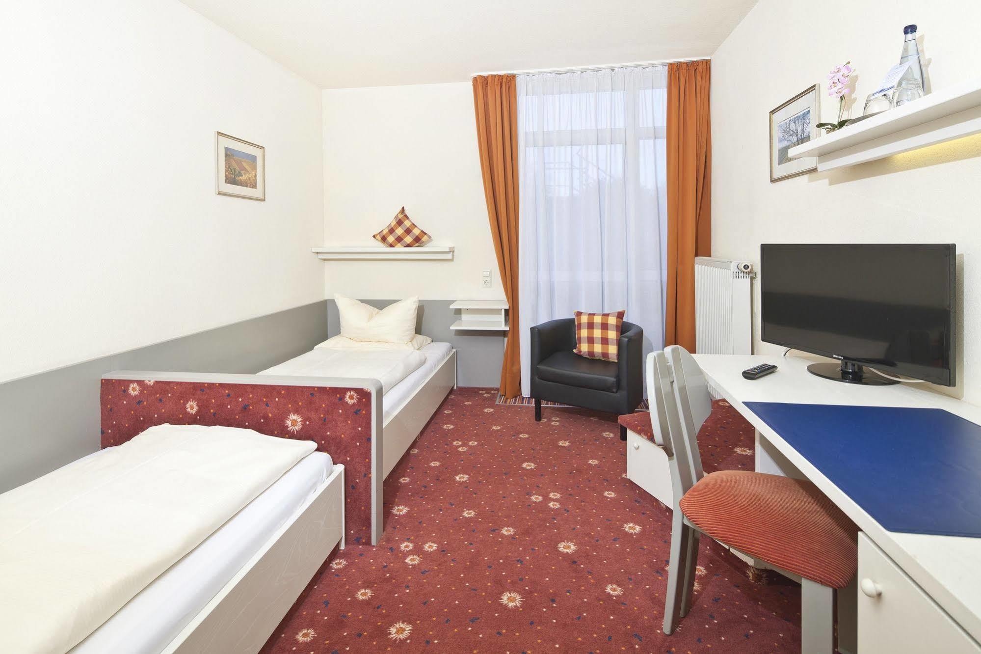 Akzent Hotel Hoehenblick Muehlhausen im Taele Bagian luar foto